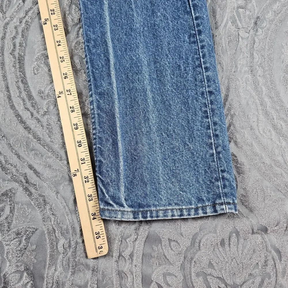 Levis no holes